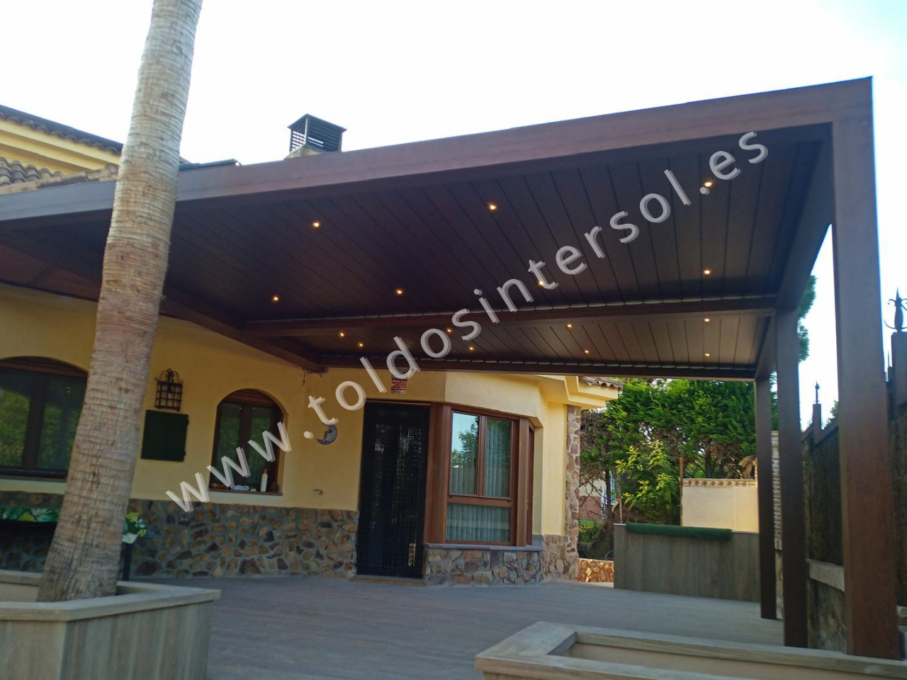 Instalación de Toldos Intersol