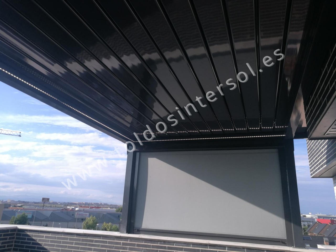 Instalación de Toldos Intersol